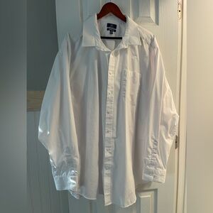 Men’s button up dress shirt